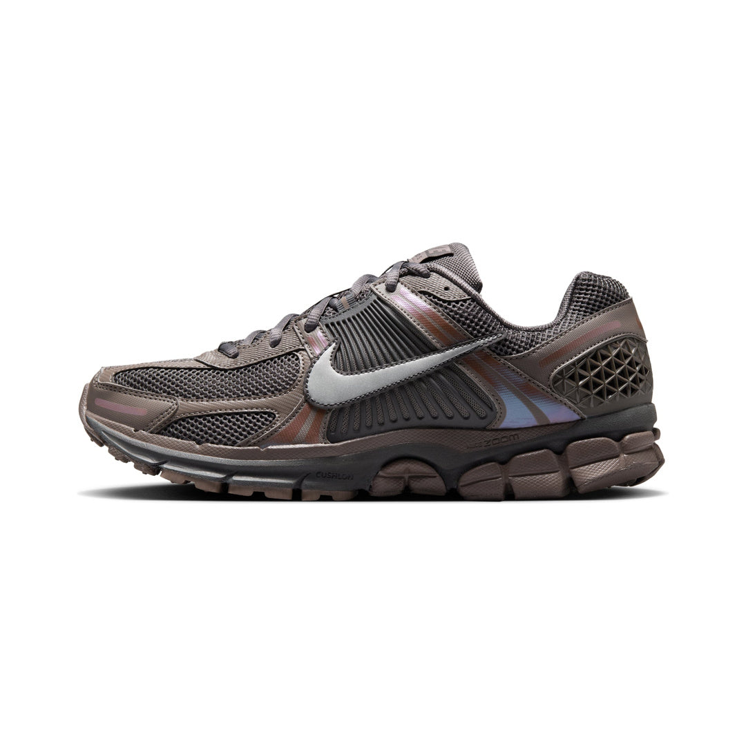 Nike Zoom Vomero 5 'Cave Stone' (HF5493-201)