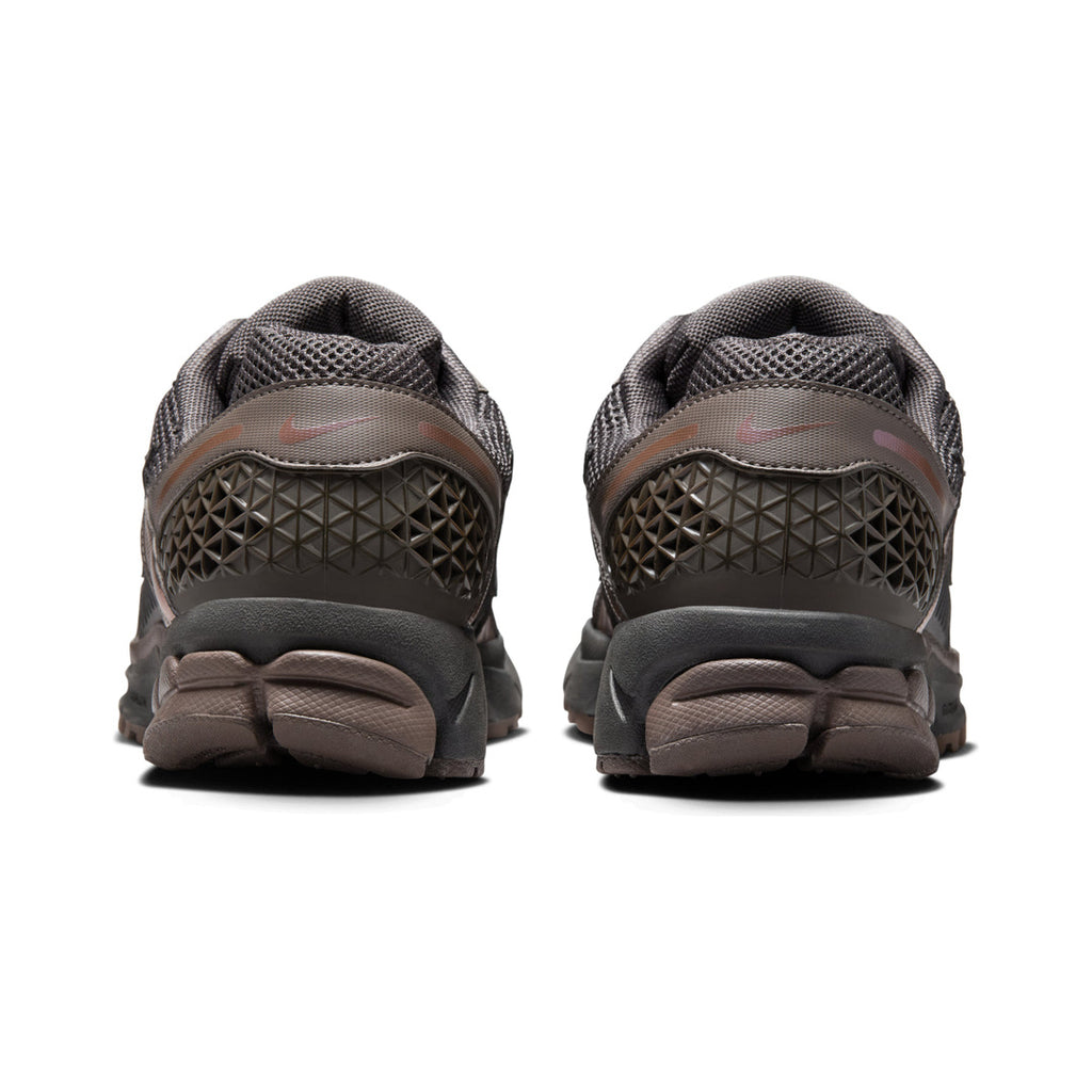 Nike Zoom Vomero 5 'Cave Stone' (HF5493-201)