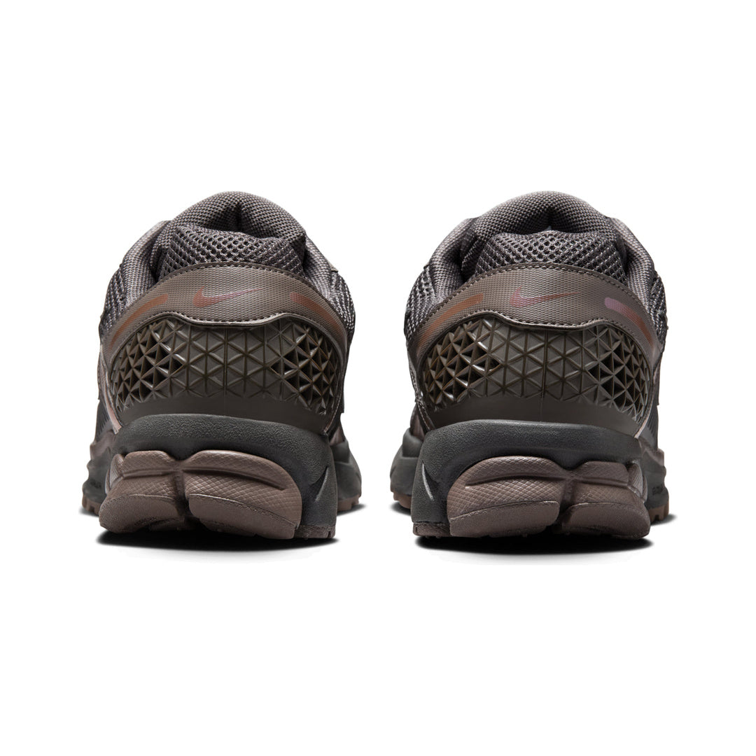 Nike Zoom Vomero 5 'Cave Stone' (HF5493-201)